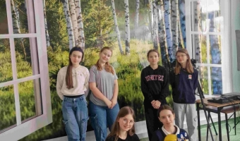 Lekcja z robotyki - Klasa 5: Składanie Skribota